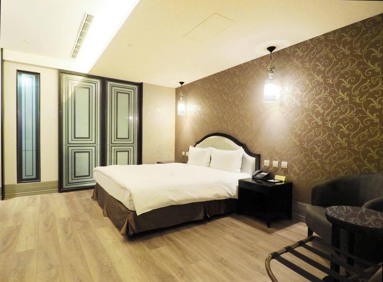 Stay Hotel - Taichung Yizhong Zewnętrze zdjęcie
