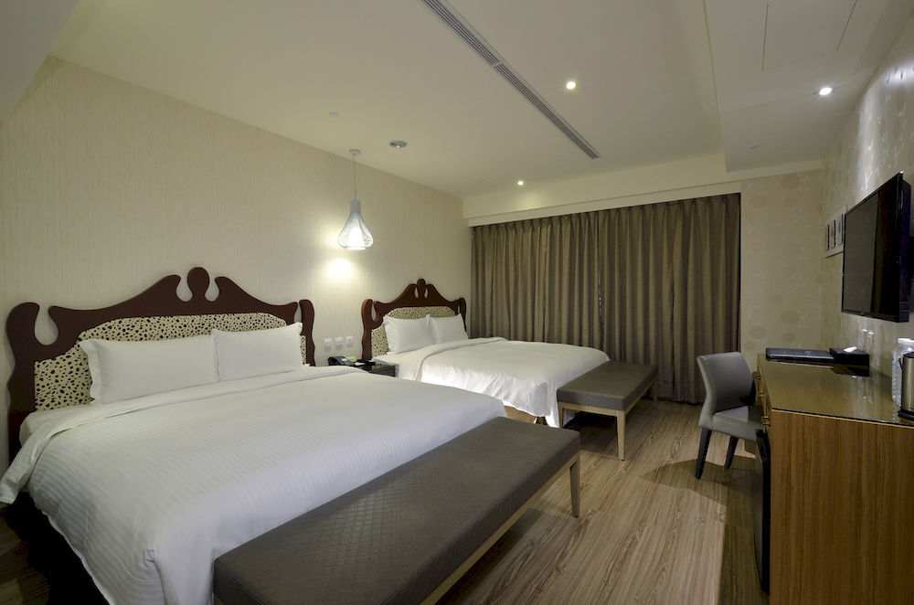 Stay Hotel - Taichung Yizhong Zewnętrze zdjęcie